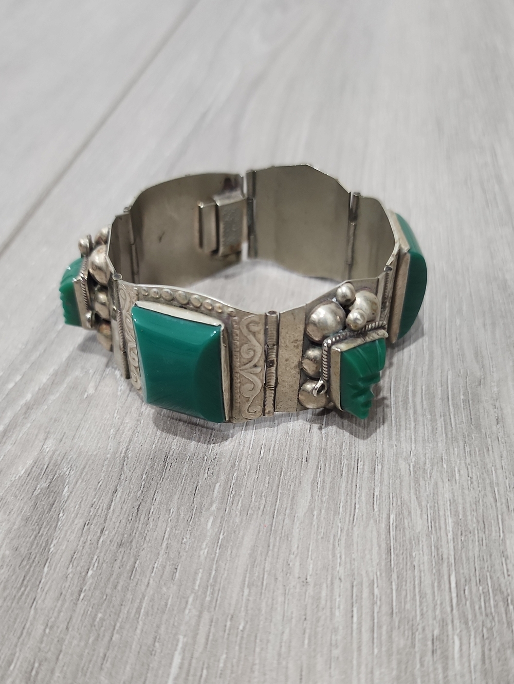 ⛰️Vintage Taxco silver mask bracelet